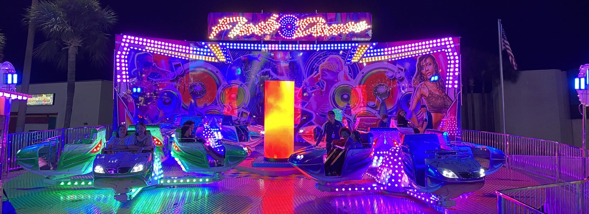 Hicksville Carnival @ Broadway Commons NY | Dreamland Amusements